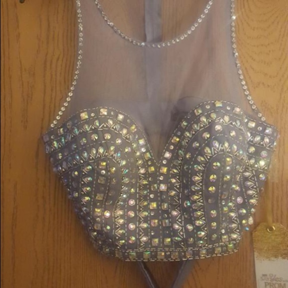 Prom Dress - Picture 2 of 6